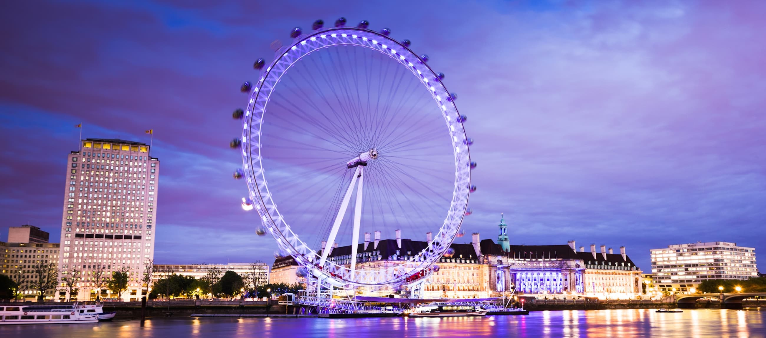 //assets.onlocationexp.com/prod/images/NFL IG London City Card 4.jpg
