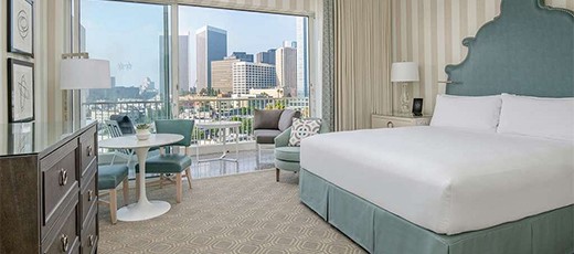 //assets.onlocationexp.com/prod/images/The Beverly Hilton King.jpg