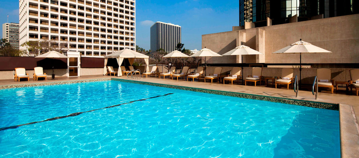 //assets.onlocationexp.com/prod/images/Westin Bonaventure Card 3 Pool.png