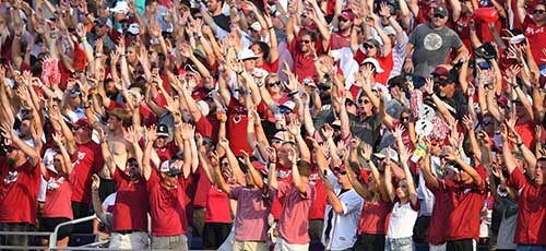 //assets.onlocationexp.com/prod/images/CWS2019_PackageCard_Fans2_500x230.jpg