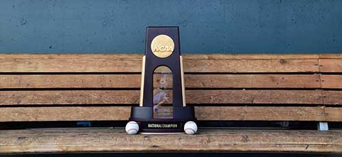 //assets.onlocationexp.com/prod/images/CWS2019_PackageCard_Trophy_500x230.jpg