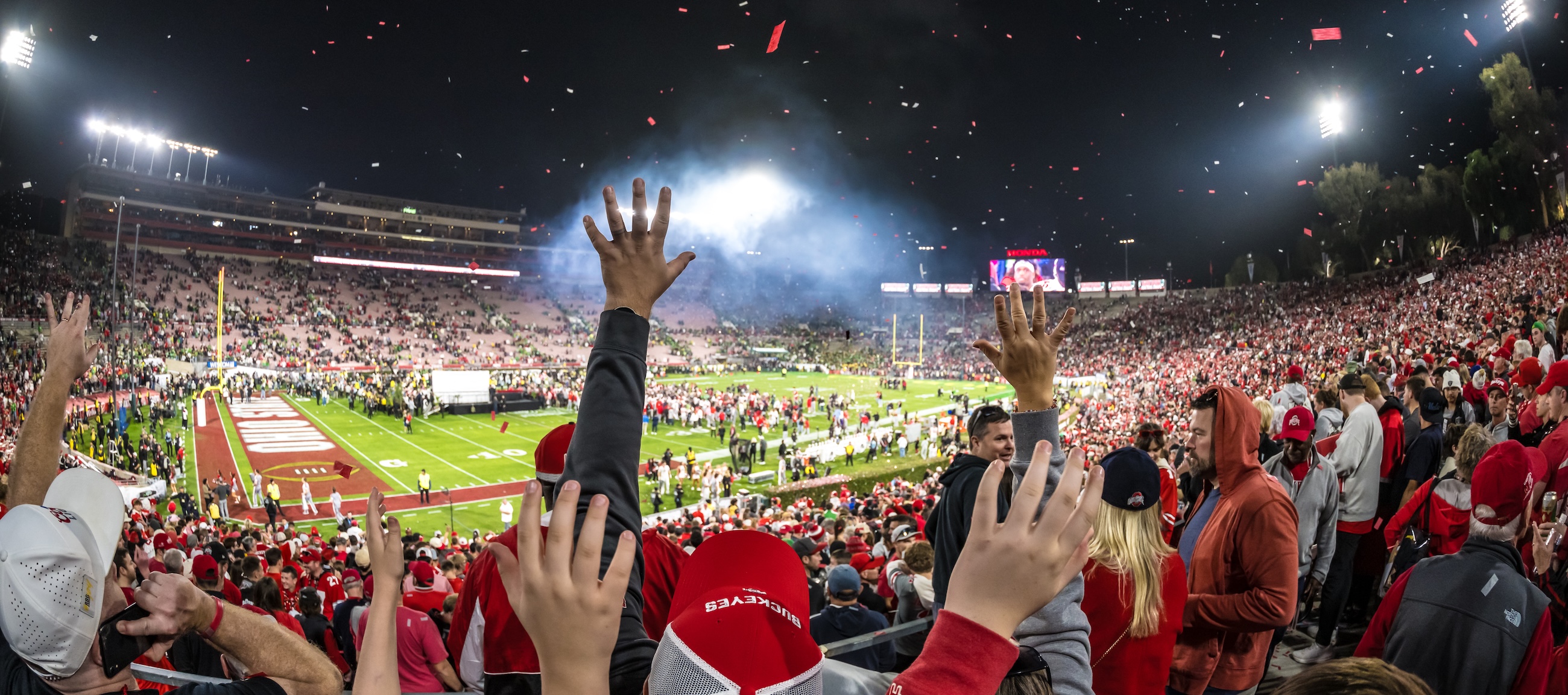 //assets.onlocationexp.com/prod/images/Rose Bowl Stadium Card 1.jpg