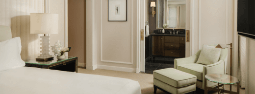 //assets.onlocationexp.com/prod/images/waldorf-astoria-ny-deluxe-king.png